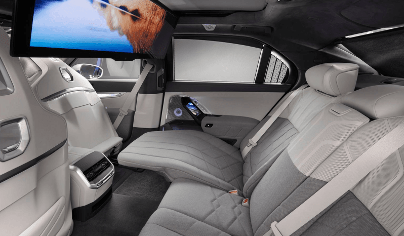 
								BMW I7 full									