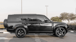 Land Rover Defender 2023