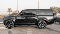 Land Rover Defender 2023