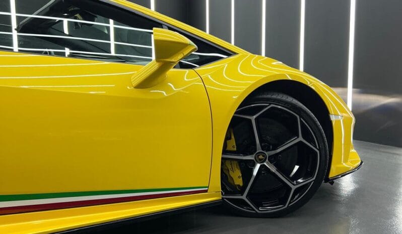 Lamborghini Huracan Evo 2022 full