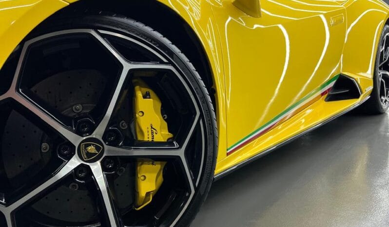 Lamborghini Huracan Evo 2022 full